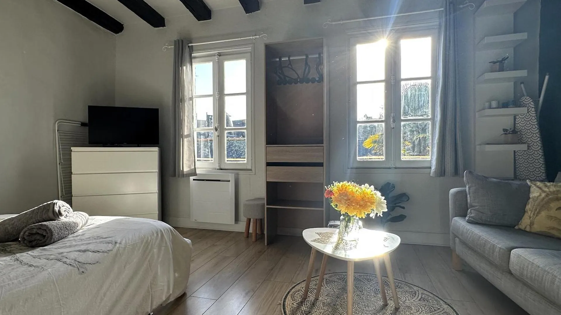 Apartment Cote Cathedrale - Grand Studio Rue Du Sale - Centre Historique Quimper